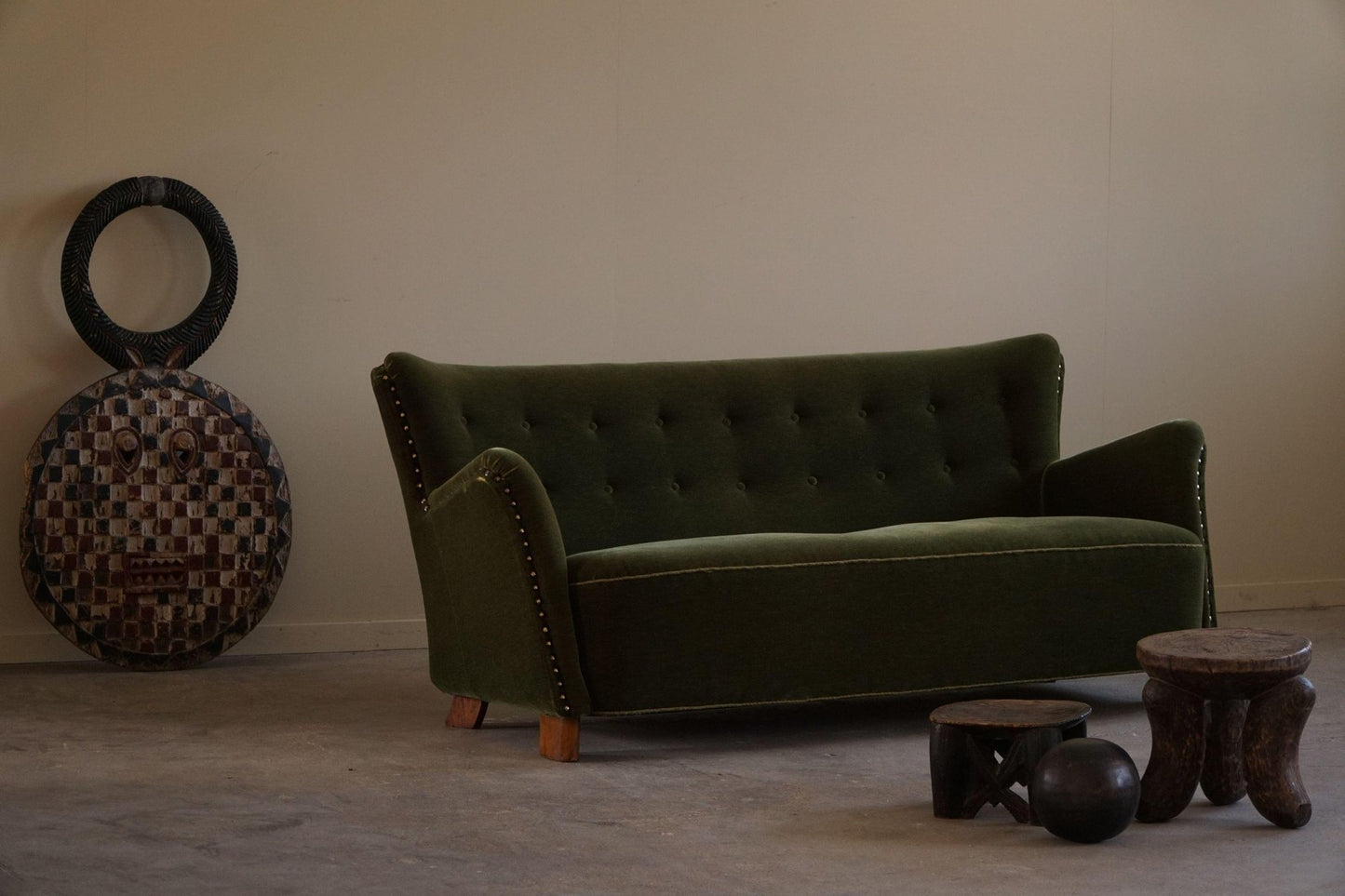 Mid-Century Danish Modern 3-Seater Sofa in Green Velvet from Fritz Hansen, 1940s