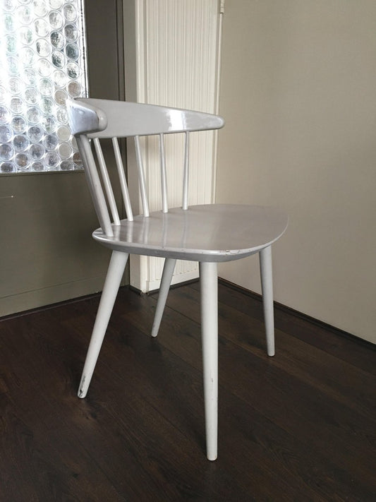 Mid-Century Danish Modern White Dining Chair by Ejvind Johansson for FDB, 1950s