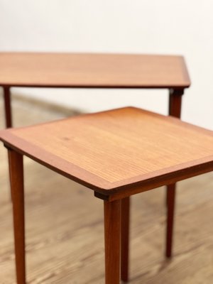 Mid-Century Danish Nesting Tables in Teak, Set of 3-DOY-1384111