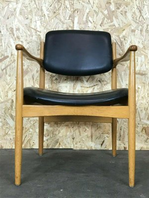 Mid-Century Danish Oak Armchair, 1960s-EJL-1063179