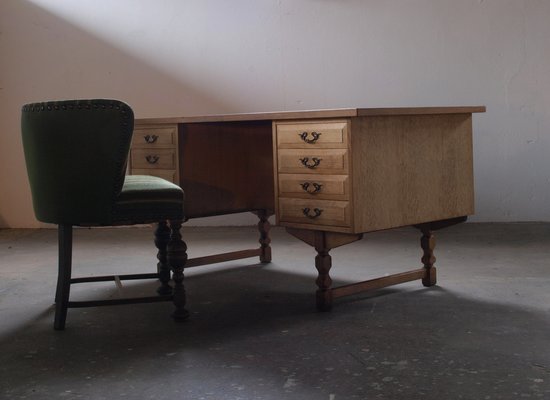 Mid-Century Danish Oak Desk attributed to Henning Kjaernulf, 1960s-QNP-1814743