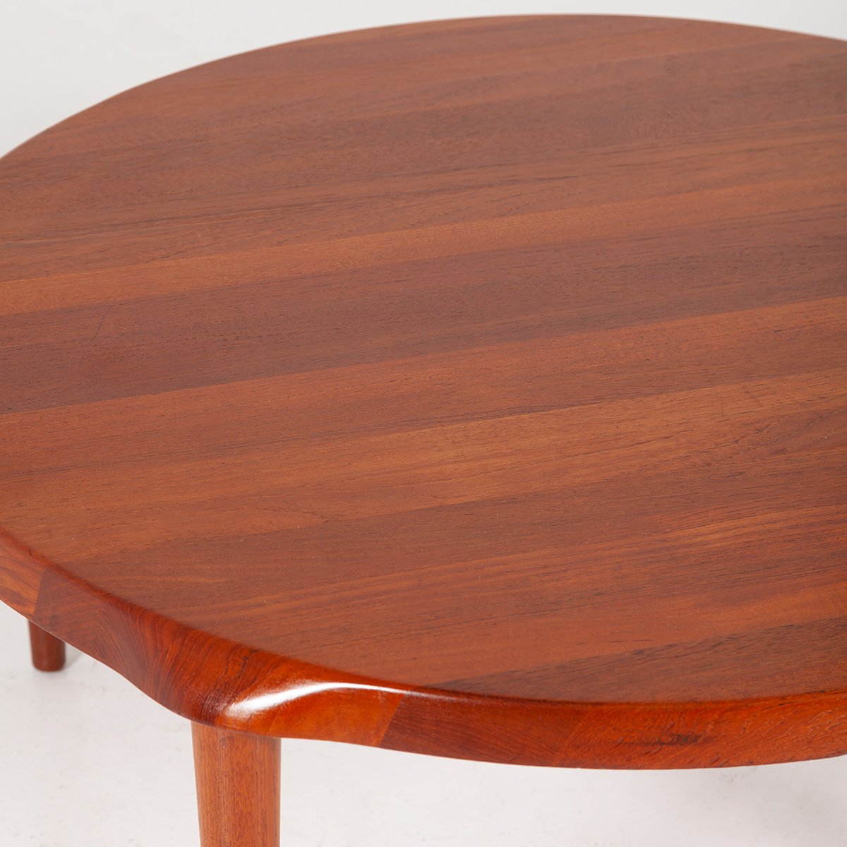 Mid-Century Danish Solid Round Teak Coffee Table by John Boné for Mikael Laursen