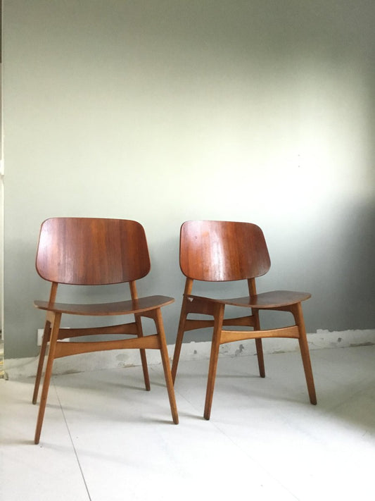 Mid-Century Danish Teak and Oak Model 155 Shell Chairs by Børge Mogensen for Søborg, Set of 2