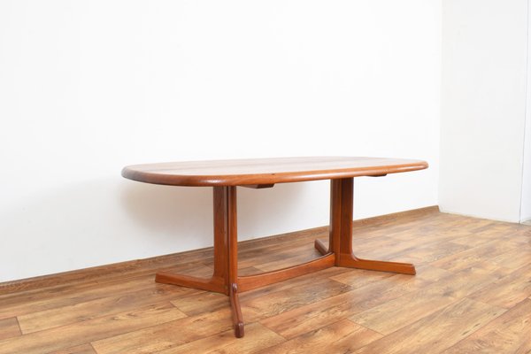 Mid-Century Danish Teak Coffee Table by Dyrlund, 1970s-LOT-2032367