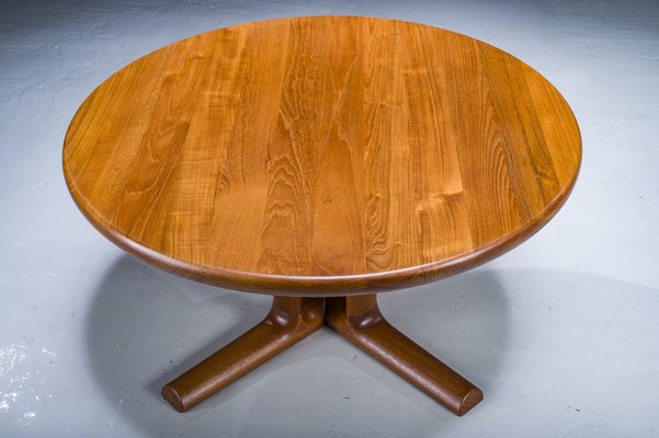 Mid-Century Danish Teak Coffee Table from Dyrlund, 1970s-ZZH-1014894