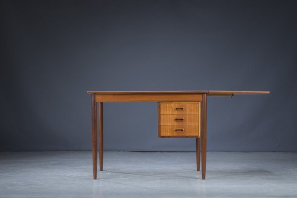 Mid-Century Danish Teak Desk, 1960-ZZH-1093446