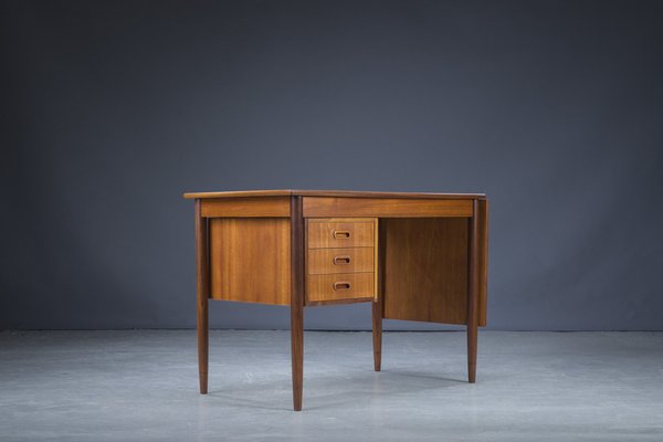 Mid-Century Danish Teak Desk, 1960-ZZH-1093446