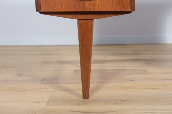 Mid-Century Danish Teak Desk, 1960s-NIT-1448791