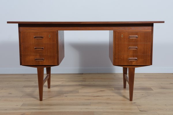 Mid-Century Danish Teak Desk, 1960s-NIT-1448791