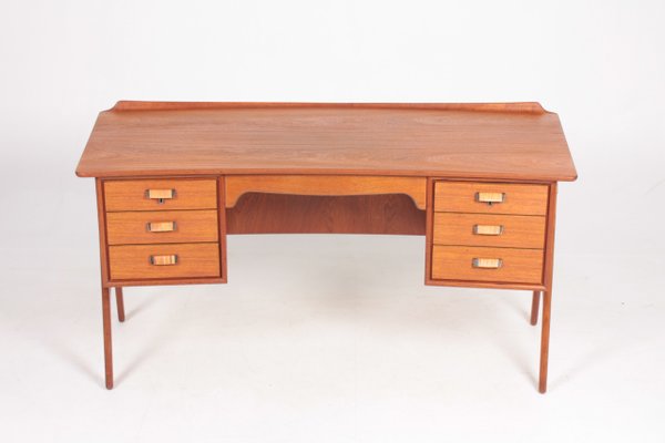 Mid-Century Danish Teak Desk by Svend Åge Madsen for Sigurd Hansen, 1950s-FK-565779