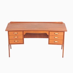 Mid-Century Danish Teak Desk by Svend Åge Madsen for Sigurd Hansen, 1950s-FK-565779