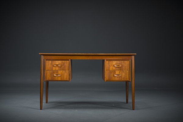 Mid-Century Danish Teak Desk from Hanbjerg Furniture Factory, 1960s-ZZH-1725429