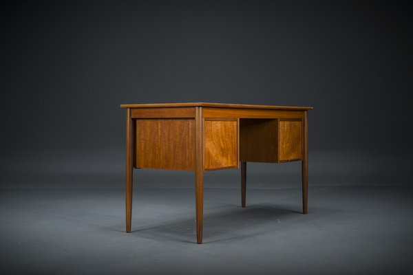 Mid-Century Danish Teak Desk from Hanbjerg Furniture Factory, 1960s-ZZH-1725429