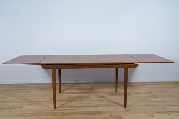 Mid-Century Danish Teak Dining Table by Johannes Andersen, 1960s-NIT-1427652