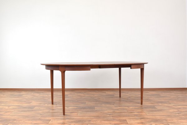 Mid-Century Danish Teak Extendable Dining Table, 1960s-LOT-2032123