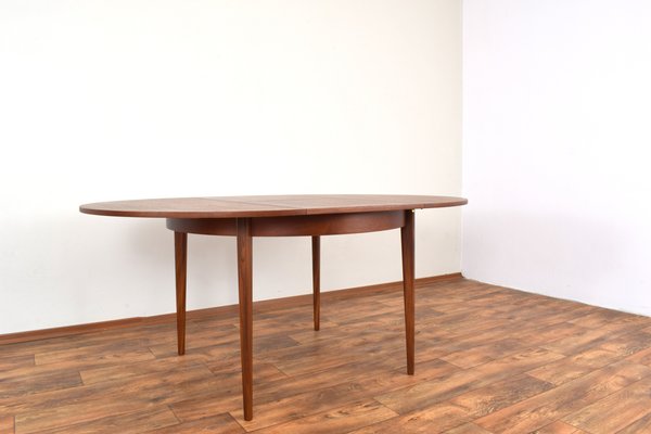 Mid-Century Danish Teak Extendable Dining Table, 1960s-LOT-2032075