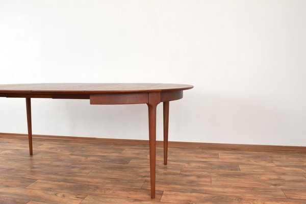 Mid-Century Danish Teak Extendable Dining Table, 1960s-LOT-2032123