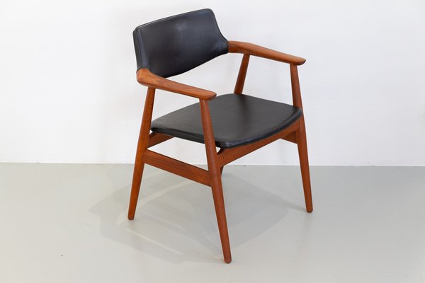 Mid-Century Danish Teak GM11 Armchair by Svend Aage Eriksen for Glostrup, 1960s-WIX-1796327