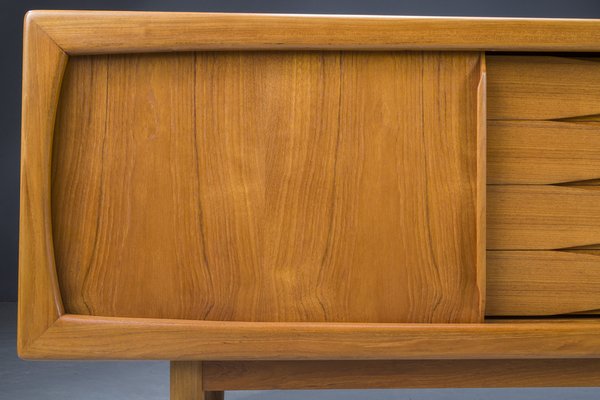 Mid-Century Danish Teak Sideboard from H.P. Hanssen, 1960s-ZZH-1241125