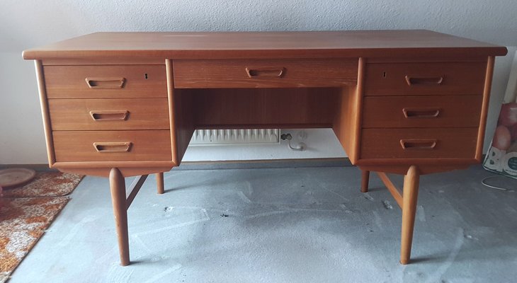 Mid-Century Danish Teak Writing Desk, 1960s-QDP-1716270