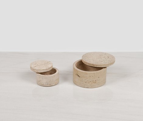 Mid-Century Decorative Boxes in Travertine in the style of Enzo Mari, Italy, 1970s, Set of 2-LYQ-1739368