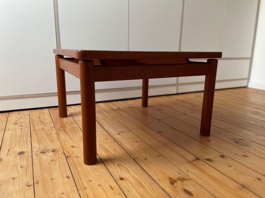 Mid-Century Design Danish Vintage Teak Coffee Side Table, 1960s-WSA-1151632