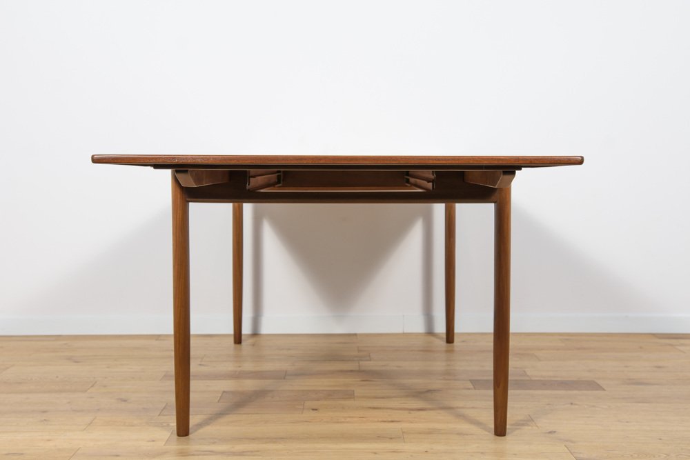 Mid-Century Dining Table by Ib Kofod Larsen for G-Plan, 1960s