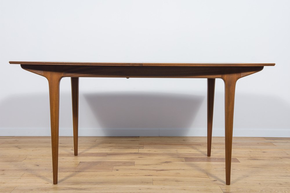 Mid-Century Extendable Teak Dining Table from McIntosh, 1960s