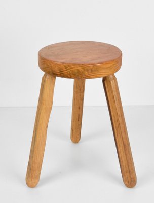 Mid-Century French Modern Wooden Tripod Stool in the style of Charlotte Perriand, 1950s-JDR-1125499