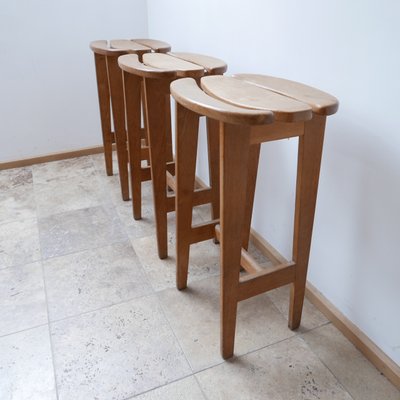 Mid-Century French Oak Bar Stools by Guillerme et Chambron, Set of 3-JRP-996762