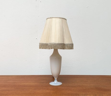 Mid-Century French Opaline Glass Table Lamp from Sevres, 1960s-UAH-1299744