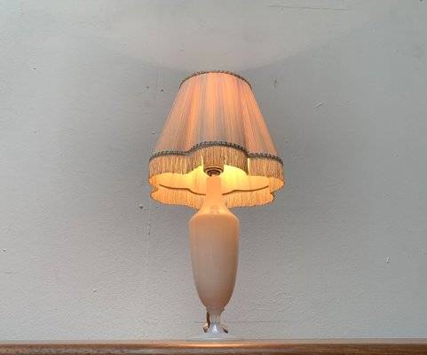 Mid-Century French Opaline Glass Table Lamp from Sevres, 1960s-UAH-1299744