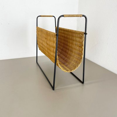 Mid-Century French Rattan Magazine Holder, 1950s-QZ-1343160