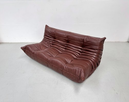 Mid-Century French Togo Sofa in Chestnut Brown Leather by Michel Ducaroy for Ligne Roset-XLZ-2025924