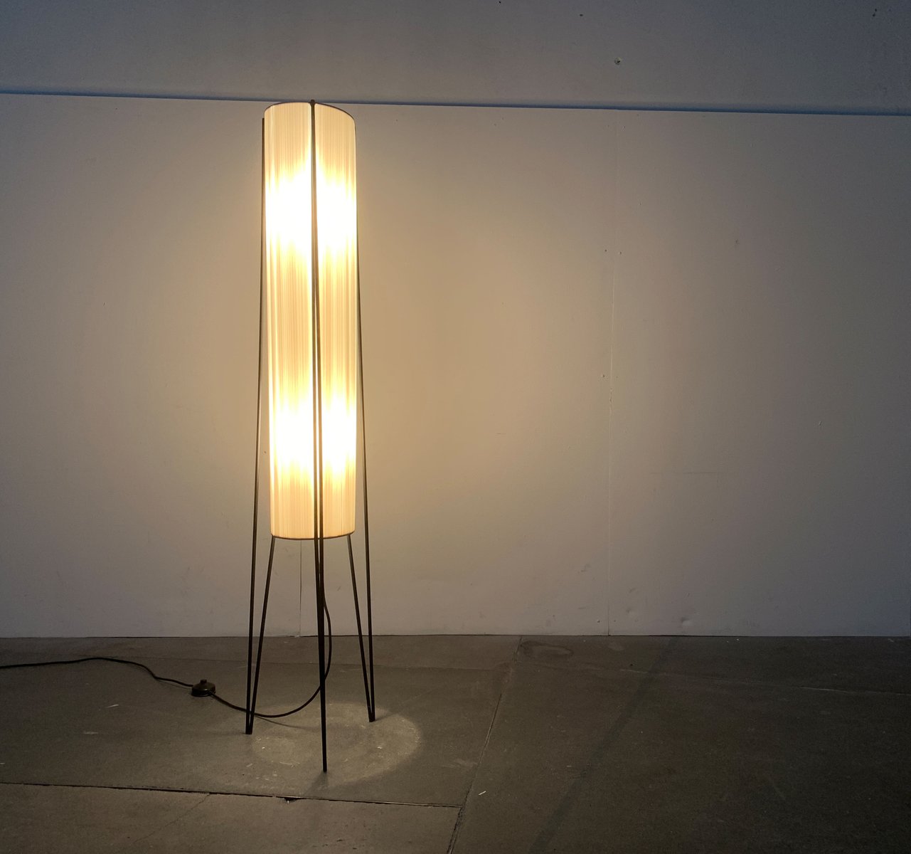 Mid-Century German Minimalist Floor Lamp from Hesse Leuchten, 1960s