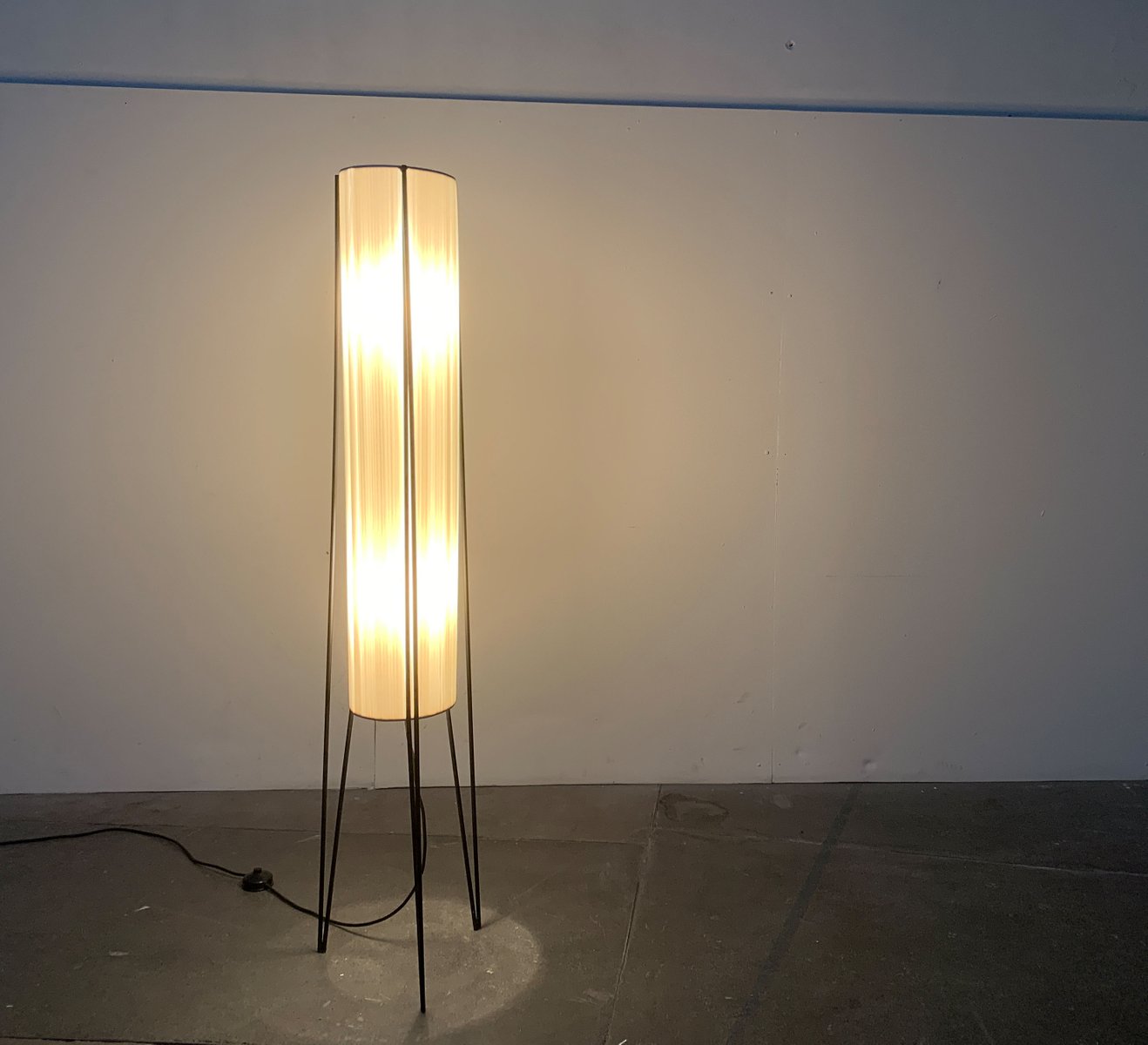 Mid-Century German Minimalist Floor Lamp from Hesse Leuchten, 1960s