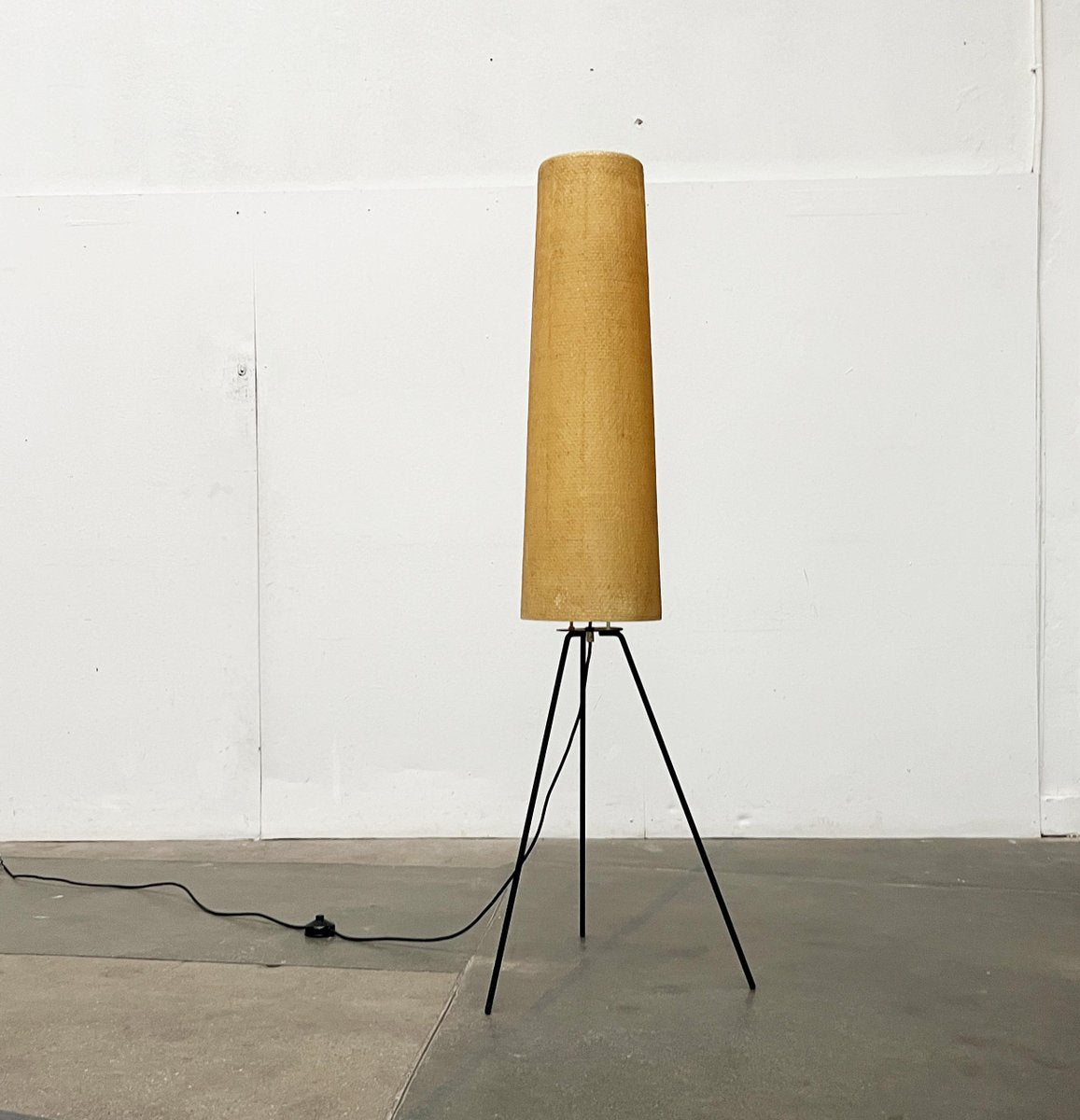 Mid-Century German Minimalist Tripod Floor Lamp from Hesse Leuchten, 1960s