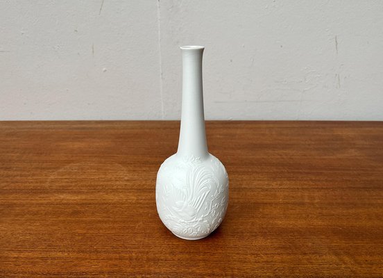 Mid-Century German White Porcelain Vase with Bird Design from Kaiser, 1960s-UAH-1782841