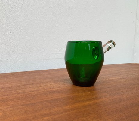 Mid-Century Green Glass Sarvituoppi Bowl with Handle by Sirkku Kumela-Lehtonen for Kumela, Finland, 1960s-UAH-1279765