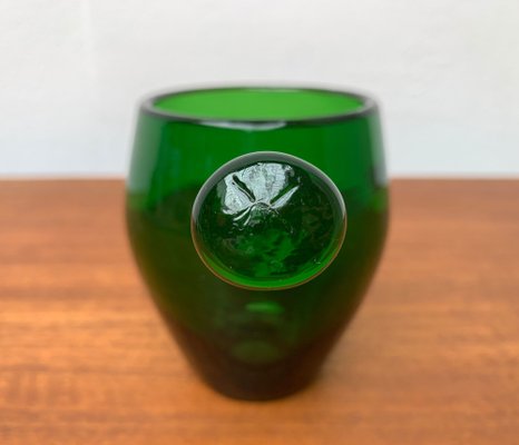 Mid-Century Green Glass Sarvituoppi Bowl with Handle by Sirkku Kumela-Lehtonen for Kumela, Finland, 1960s-UAH-1279765