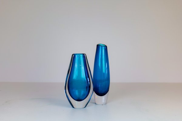 Mid-Century Heavy Crystal Clear Blue Vases by Sven Palmqvist for Orrefors, Set of 2-UYK-975408