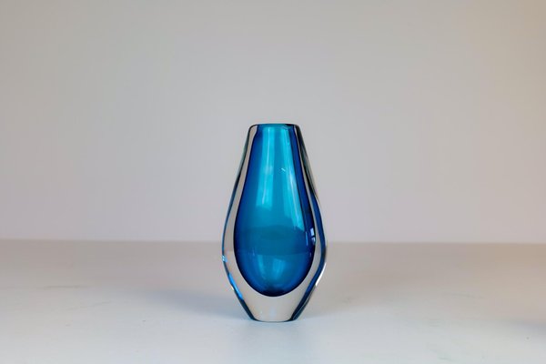 Mid-Century Heavy Crystal Clear Blue Vases by Sven Palmqvist for Orrefors, Set of 2-UYK-975408