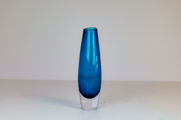 Mid-Century Heavy Crystal Clear Blue Vases by Sven Palmqvist for Orrefors, Set of 2-UYK-975408