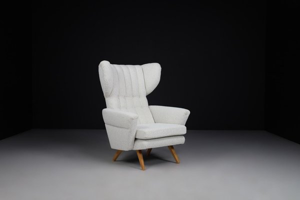 Mid-Century High Back Lounge Chair in Bouclé Fabric, 1950s-TRW-1797074