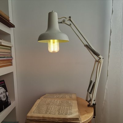 Mid-Century Industrial White Metal Anglepoise Articulated Desk Lamp, 1970s-SCS-1030627