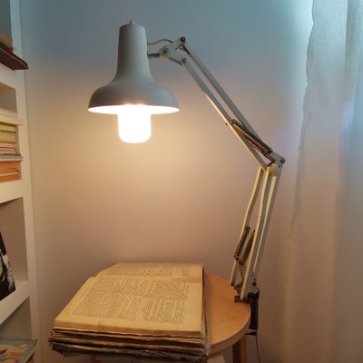 Mid-Century Industrial White Metal Anglepoise Articulated Desk Lamp, 1970s-SCS-1030627