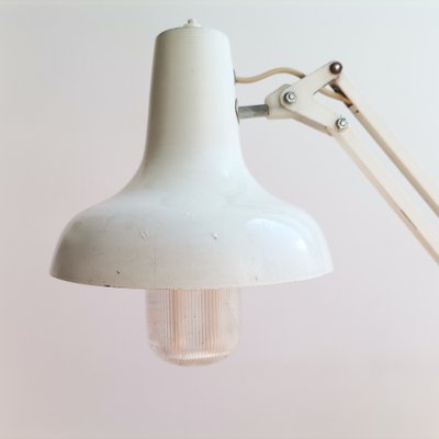 Mid-Century Industrial White Metal Anglepoise Articulated Desk Lamp, 1970s-SCS-1030627