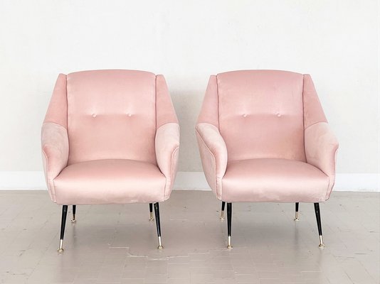 Mid-Century Italian Armchairs in Soft Pink Velvet with Brass Tips, 1950s, Set of 2-VNE-1264660