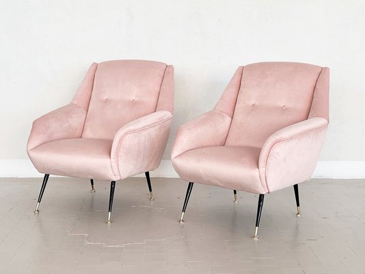 Mid-Century Italian Armchairs in Soft Pink Velvet with Brass Tips, 1950s, Set of 2-VNE-1264660