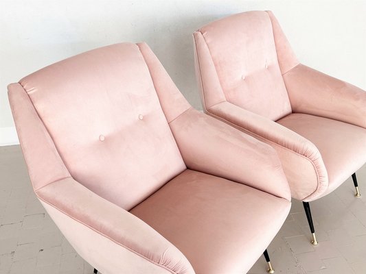 Mid-Century Italian Armchairs in Soft Pink Velvet with Brass Tips, 1950s, Set of 2-VNE-1264660